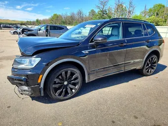 2021 Volkswagen Tiguan 3VV2B7AX1MM114407