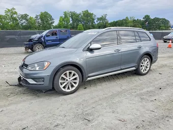 2017 Volkswagen Golf Alltrack 3VWM17AU9HM533205