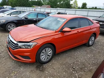 2019 Volkswagen Jetta 3VWC57BU4KM217345