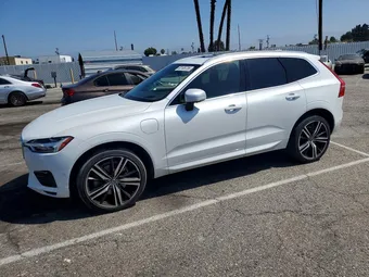 2019 Volvo XC60 LYVBR0DM5KB293704