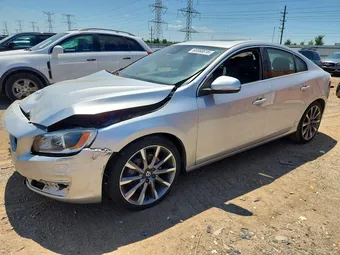 2015 Volvo S60 YV1612TM6F1361022