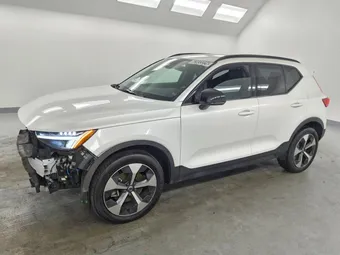 2024 Volvo XC40 YV4L12UK2R2211653
