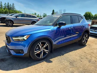 2021 Volvo XC40 YV4162UM2M2559939