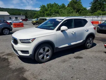 2020 Volvo XC40 YV4AC2HK2L2226284