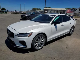 2021 Volvo S60 7JR102TZ6MG118496