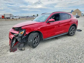 2022 Alfa Romeo ZASPAKBN2N7D37744