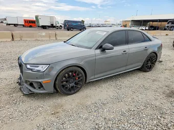 2019 Audi S4 WAUB4AF43KA015647