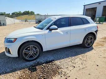 2021 Audi Q5 e WA1E2AFY3M2130698