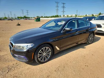 2017 BMW 5 Series WBAJA7C38HG904016