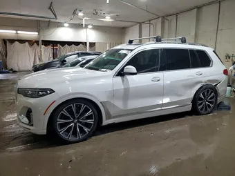 2020 BMW X7 5UXCW2C04L9C40902