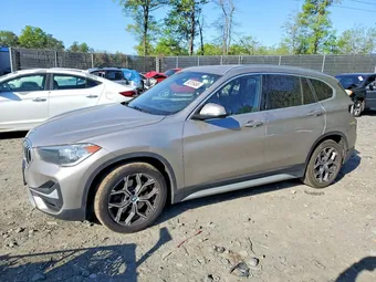 2021 BMW X1 WBXJG9C05M5S81031
