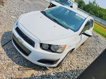 2016 Chevrolet Sonic 1G1JA6SH5G4174410