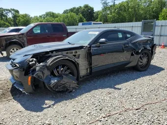 2019 Chevrolet Camaro 1G1FH1R74K0131582