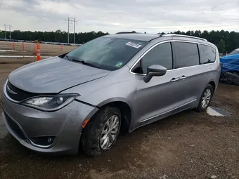 2018 Chrysler Pacifica 2C4RC1BG1JR217692 Lot 57862316