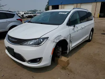 2018 Chrysler Pacifica 2C4RC1BG8JR317336 Lot 60709766