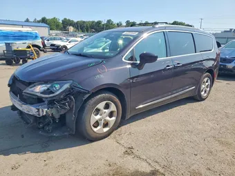 2017 Chrysler Pacifica 2C4RC1EG3HR771595 Lot 62269446