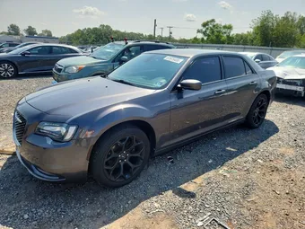2015 Chrysler 300S 2C3CCABG8FH872522