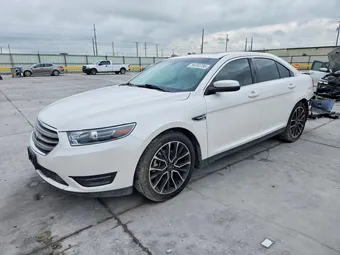 2017 Ford Taurus 1FAHP2E85HG133306
