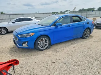 2019 Ford Fusion 3FA6P0RU8KR265723
