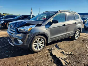 2018 Ford Escape 1FMCU0GD5JUB81659