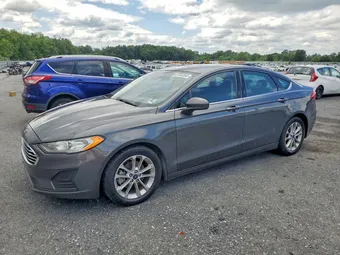 2020 Ford Fusion 3FA6P0HD0LR102504