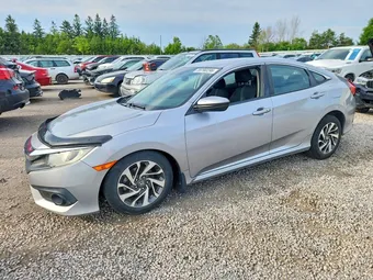2018 Honda Civic 2HGFC2F67JH043242