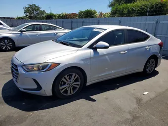 2017 Hyundai Elantra KMHD84LF8HU062196
