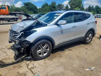 2018 Hyundai Santa Fe 5XYZUDLB5JG510811