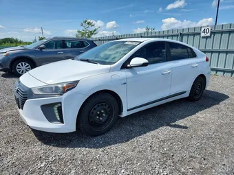 2018 Hyundai Ioniq KMHC65LD1JU069759