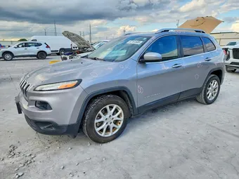 2015 Jeep Cherokee 1C4PJLCB2FW656216