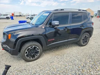 2016 Jeep Renegade ZACCJBCT9GPD13418
