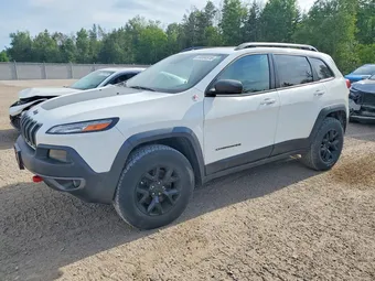 2015 Jeep Cherokee 1C4PJMBS4FW623791