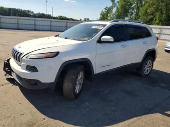 2016 Jeep Cherokee 1C4PJMCB8GW334557