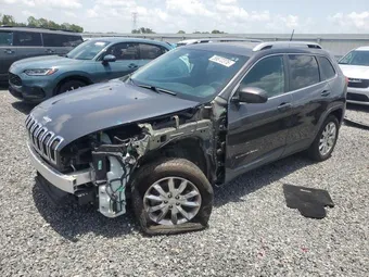 2017 Jeep Cherokee 1C4PJLDSXHW668907