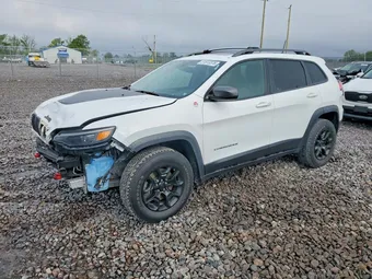 2019 Jeep Cherokee 1C4PJMBX5KD281043