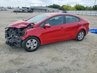 2016 Kia Forte KNAFK4A66G5577415