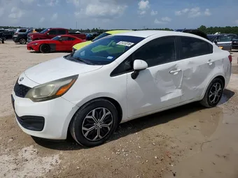 2015 Kia Rio KNADM4A38F6445059