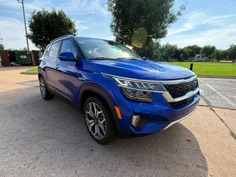 2021 Kia Seltos KNDETCA24M7141889