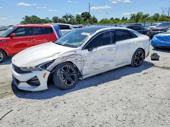 2022 Kia K5 5XXG64J20NG112615