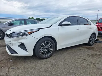 2023 Kia Forte 3KPF24AD5PE585981