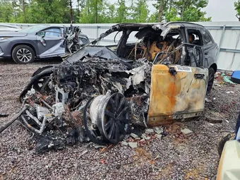 2019 Land Rover SALYL2EX3KA210920