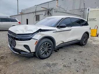 2025 Lincoln Nautilus 5LMPJ8JA0SJ950611