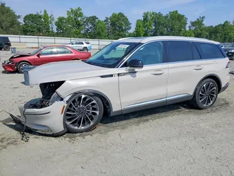 2020 Lincoln Aviator 5LM5J7XC8LGL03205