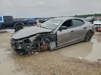 2022 Maserati Ghibli ZAM57ZST7NX398329