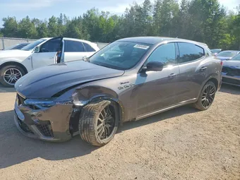 2022 Maserati Levante ZN661YUM5NX386382
