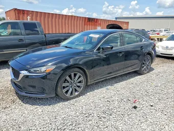 2018 Mazda 6 JM1GL1VM4J1308565