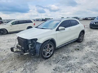 2015 Mercedes-Benz GLA-Class WDCTG4EB3FJ127123
