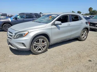 2015 Mercedes-Benz GLA-Class WDCTG4GB7FJ053637