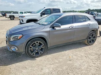 2018 Mercedes-Benz GLA-Class WDCTG4EB6JJ453927