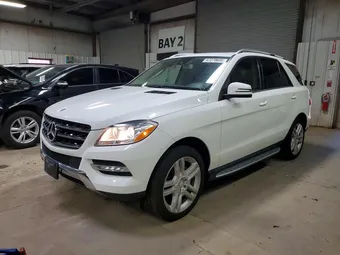 2015 Mercedes-Benz M-Class 4JGDA5HB6FA563215